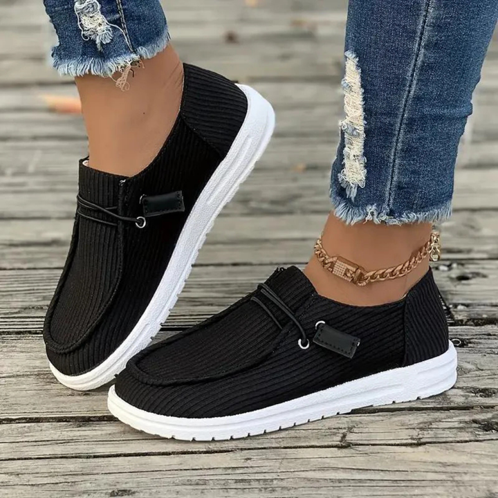 Slip-on platta sommarskor för kvinnor