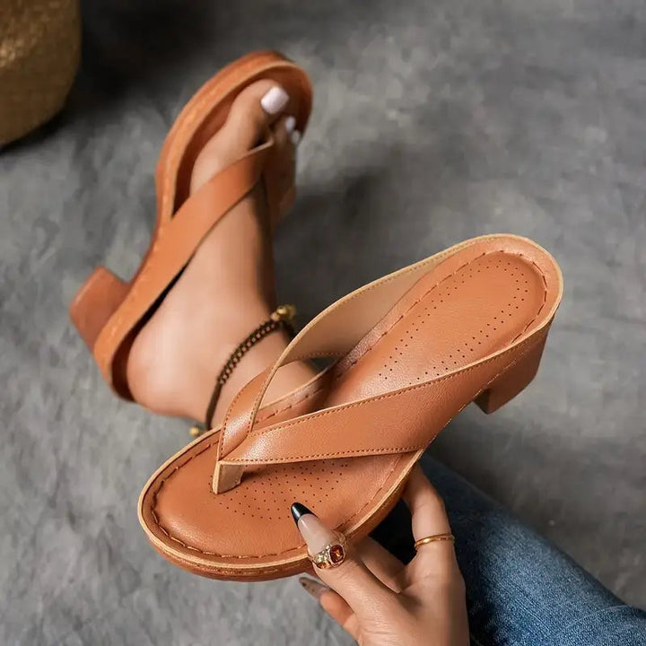 Slip-on sandaler för kvinnor
