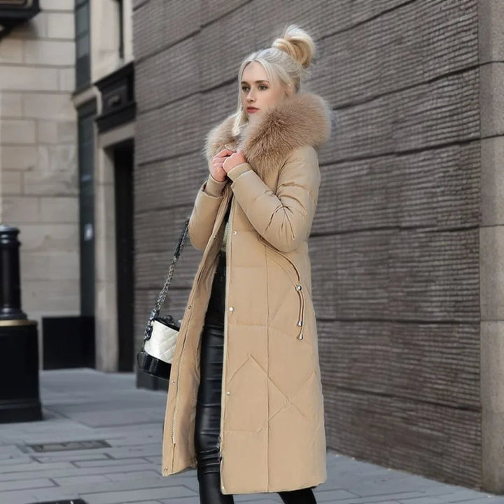 Lovisa | Vinterkappa Dam lång quiltad med krage