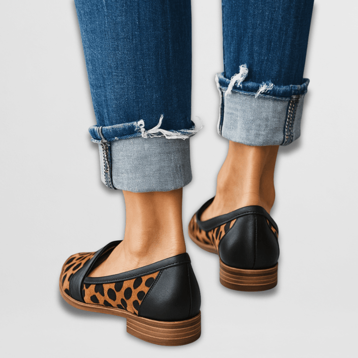 Elin | Loafers Dam spetsiga i mockastil