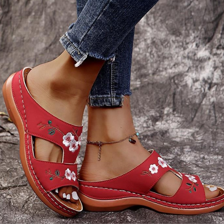 Ortopediska blommiga platåflip-flops för kvinnor