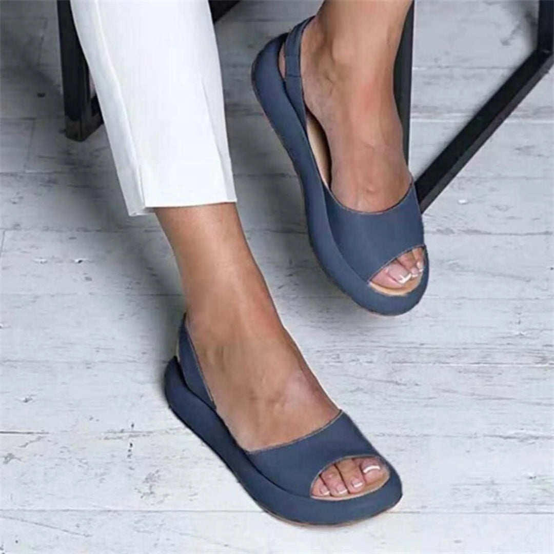 Damslip-on sandaler med elastiskt band