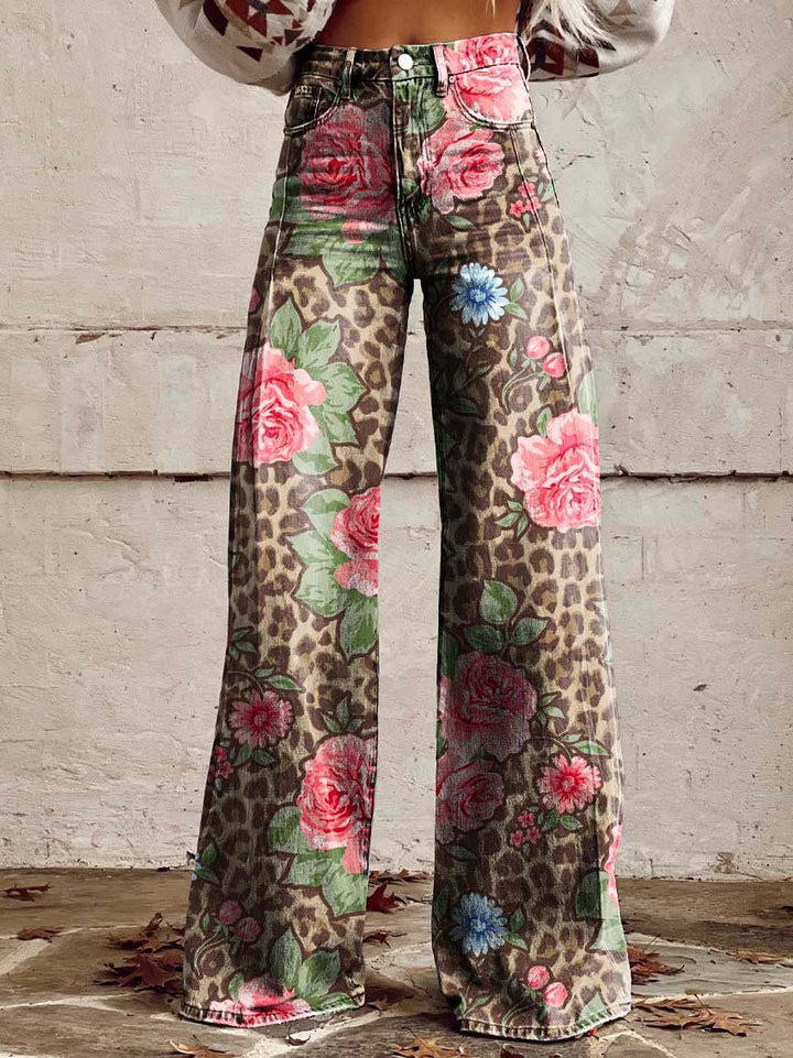 Dambyxor med hög midja och blommiga detaljer