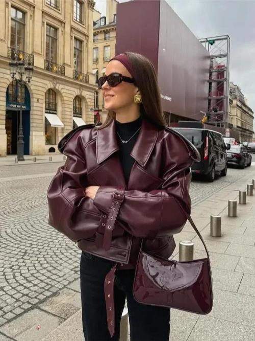 Maja | Kavaj Dam oversized med midjeband och markerade axlar