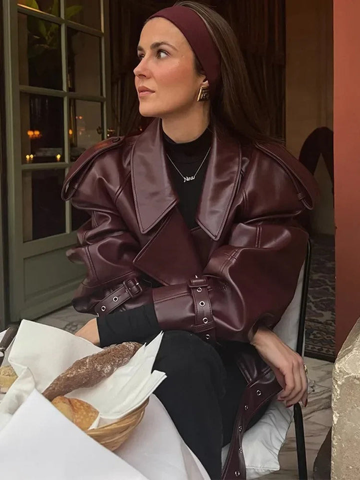 Maja | Kavaj Dam oversized med midjeband och markerade axlar