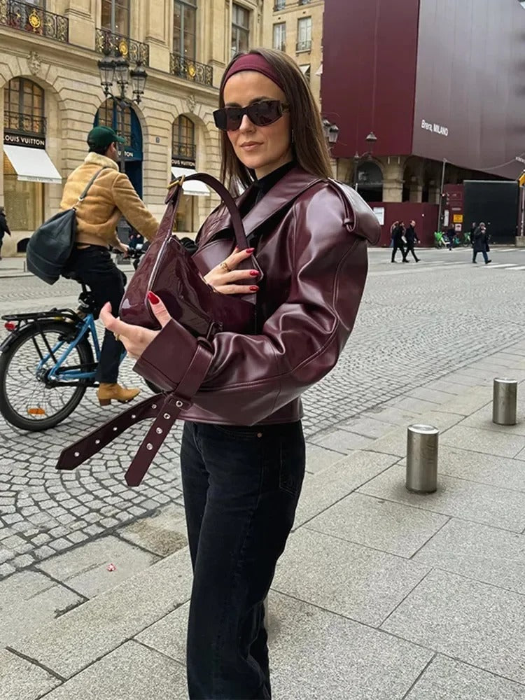 Maja | Kavaj Dam oversized med midjeband och markerade axlar