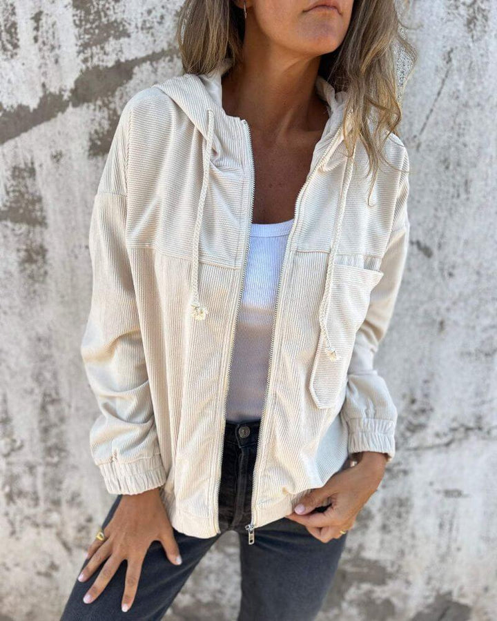 Klara | Hoodie dam med lös modell för vår och höst