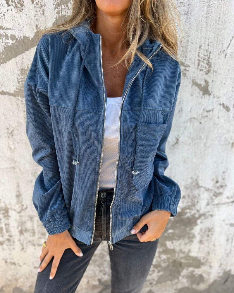 Klara | Hoodie dam med lös modell för vår och höst