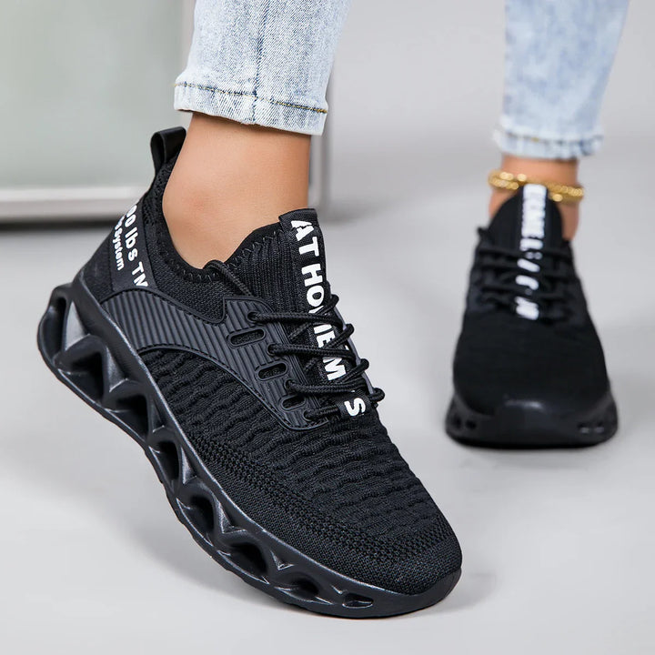 Damsneakers med snörning för vardagsbruk