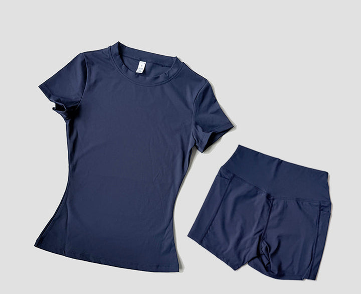 Tove | Träningsset Dam med topp och shorts