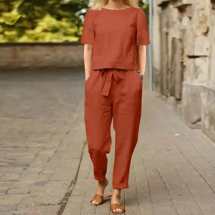 Damlinneset, blus och byxor, sommar