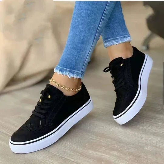 Elin | Sneakers dam med snörning och hålfotsstöd