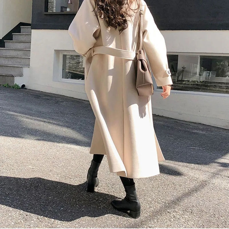 Maja | Lång trenchcoat dam med bälte