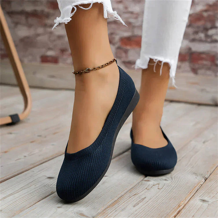 Damskor med slip-on-detaljer