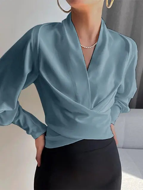 Damblus med v-ringning och drapering