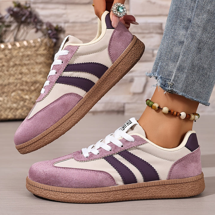 Linnea | Sneakers Dam i retrostil med snörning