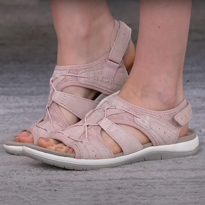 Ortopediska öppna sandaler med bred rem för kvinnor