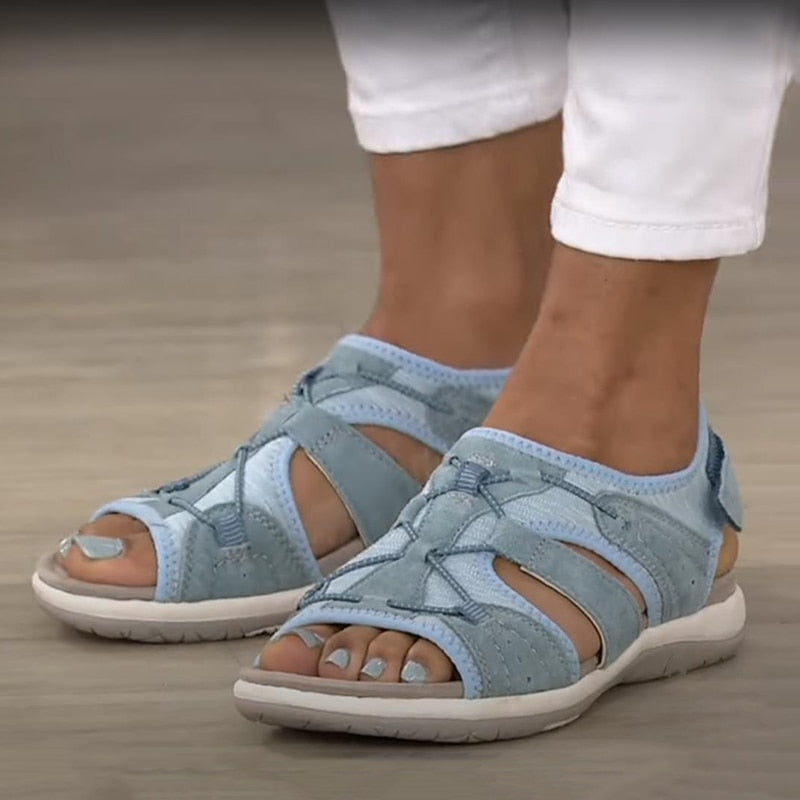 Ortopediska öppna sandaler med bred rem för kvinnor