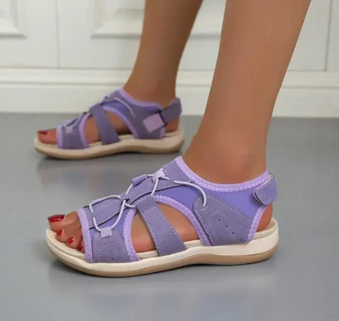 Ortopediska öppna sandaler med bred rem för kvinnor