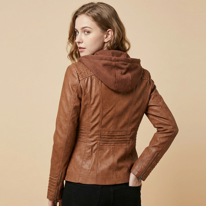 Karin | Jacka Dam med huva och figurnära modell