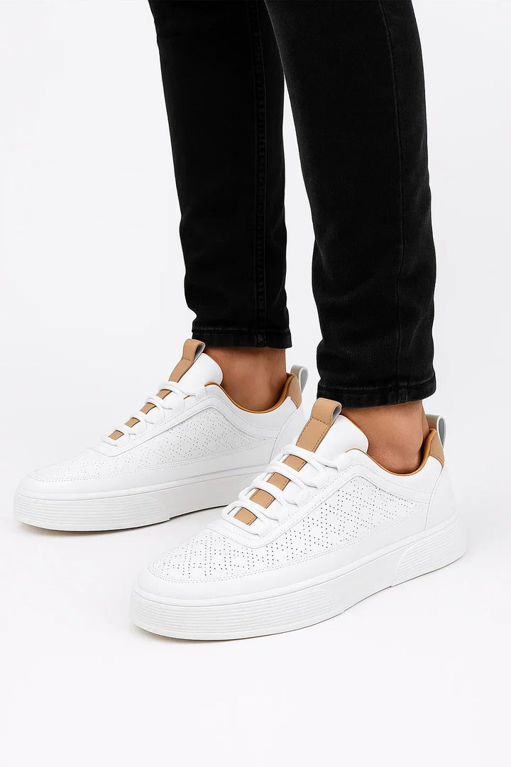 Stig | Sneakers Herr med perforerad ovandel och snörning