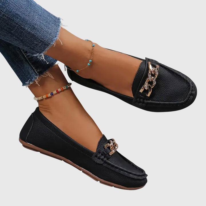 Slip-on mockasiner med kedja för dam