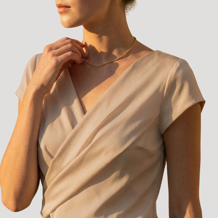 Linn | Blus Dam Omlott V-Ringad