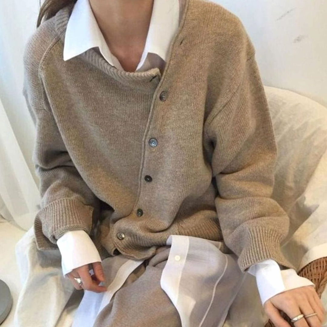 Saga | Kofta Dam Stickad Relaxed Fit